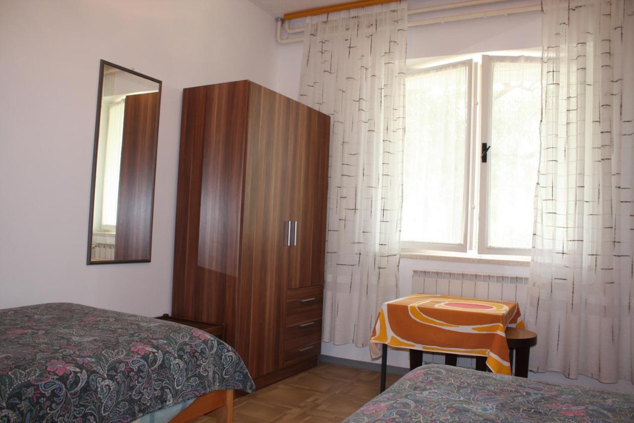 Apartamento Sobe Vrabec Portoroz Exterior foto