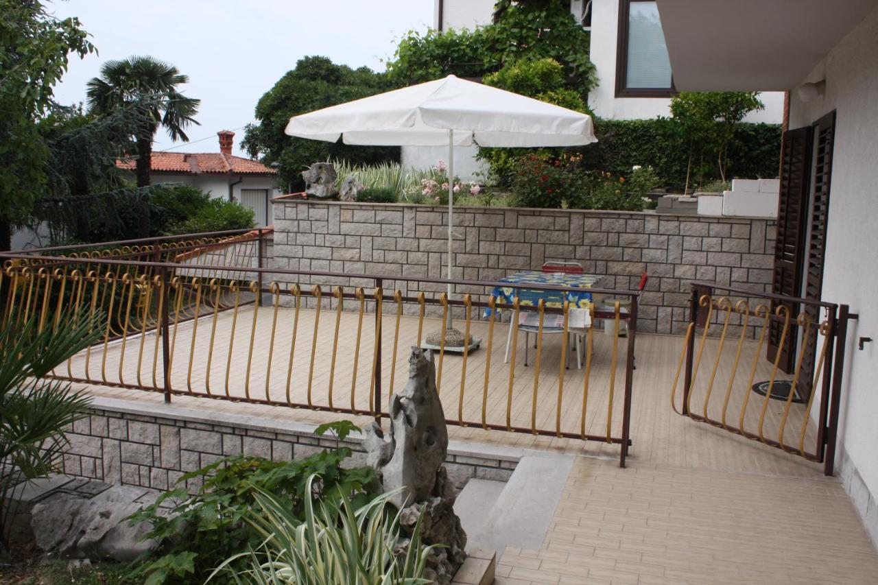Apartamento Sobe Vrabec Portoroz Exterior foto
